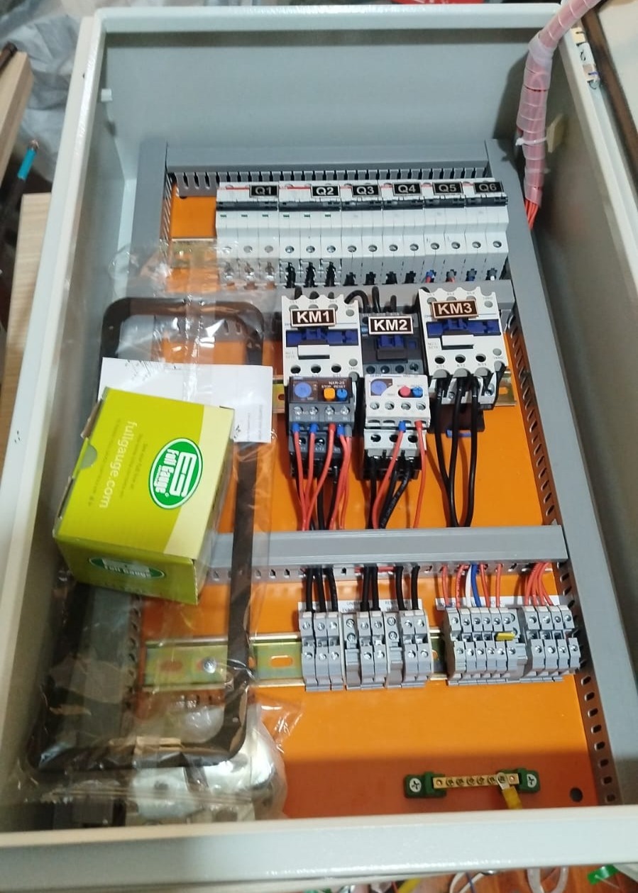 TABLERO ELÉCTRICO DE CONTROL PARA CÁMARA FRIGORÍFICA - Imagen 2